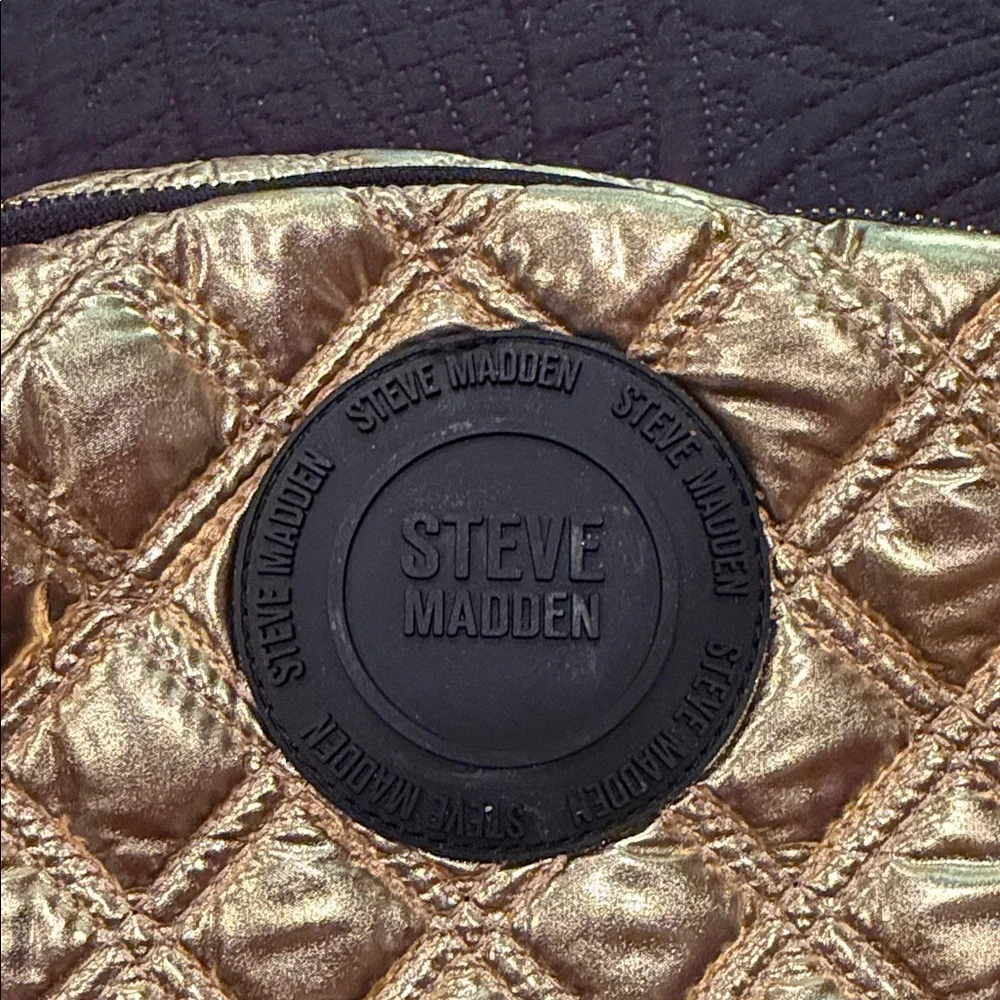 Steve Madden Quilted Metallic Gold and Black Backpack Set. - Picture 7 of 14